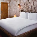 Hotel Magna Aurum Cave