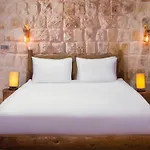 Magna Aurum Cave Hotel